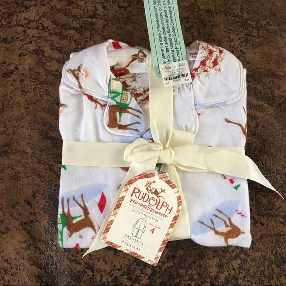🔥NEW🔥Pottery Barn Christmas Flannel pajamas Rudolph sz4 T NWT price firm!